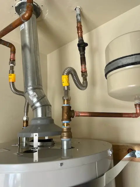 Water heater installation and plumbing repair in Schaghticoke